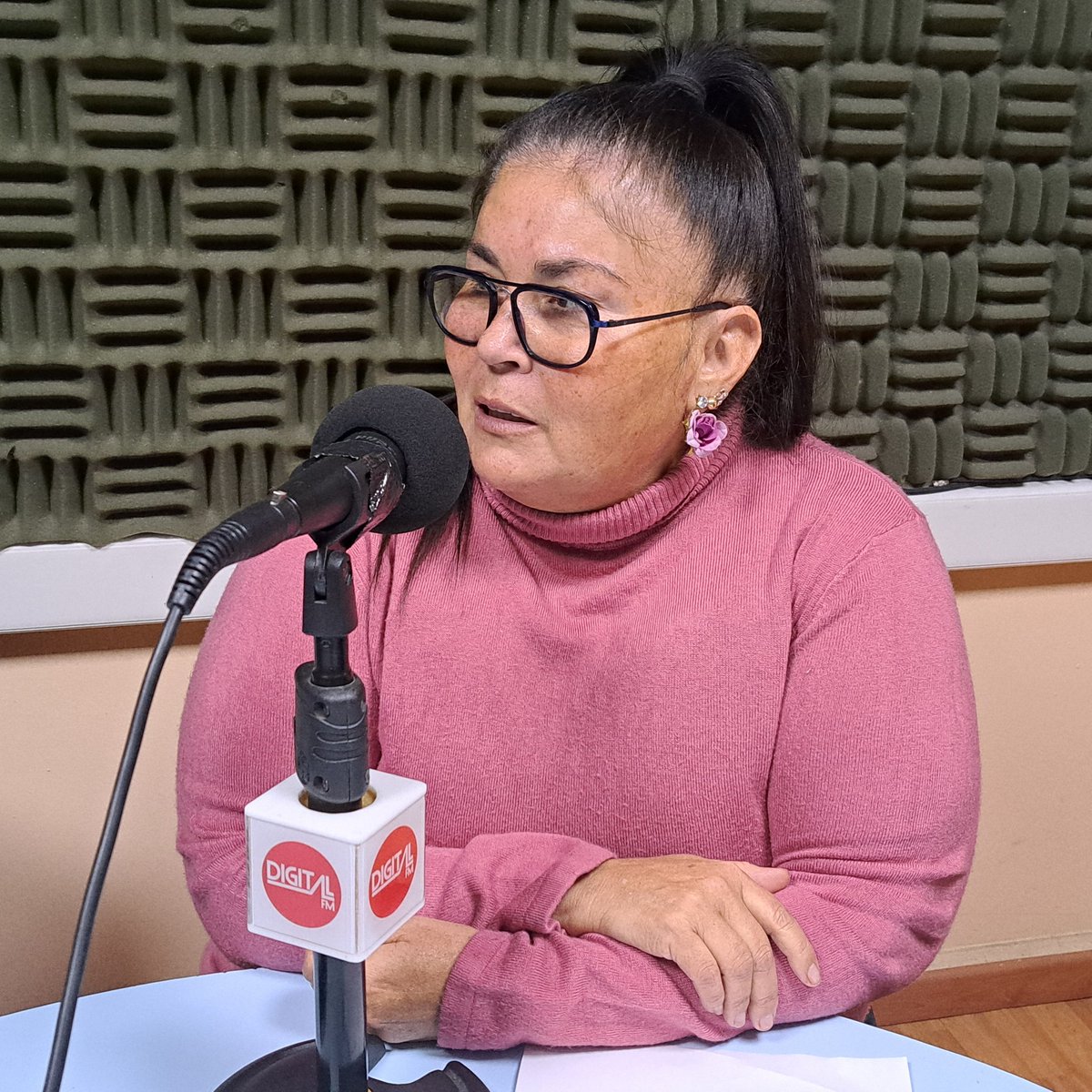 Dsocial_II's tweet image. ¡Atención! Las funcionarias de la Seremi de Desarrollo Social y Familia, Alejandra Espinoza y Roxana Rodríguez, ya están difundiendo la cuarta Plaza Ciudadana, programada para el jueves 12, a las 16 horas, en Matta 2112.
@MinDesarrollo
@DPRAntofagasta
@VoceriaAntofa
#Antofagasta