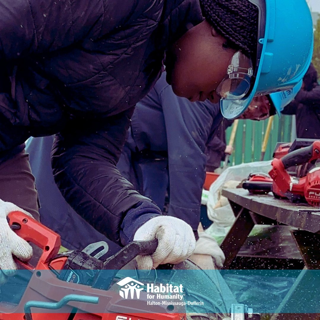 HabitatHMD's tweet image. Youth Skilled Trades in Action!
Despite the rain and heavy lifting, the students from Brampton Centennial Secondary School brought the energy, heart, and skill to Habitat Grey Bruce—making a real impact on the Saugeen First Nation build site.
#YouthSkilledTrades #HabitatHMD