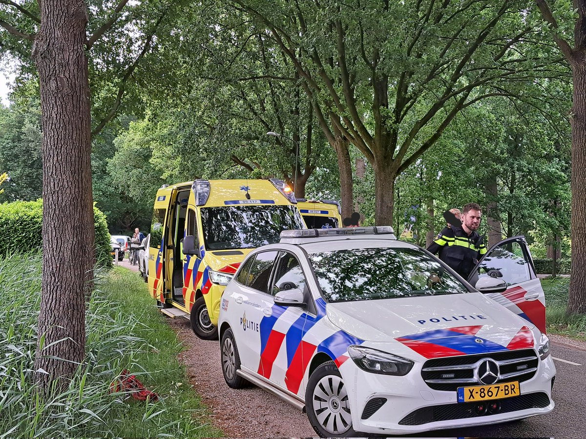 Racefietser gevallen op Leusbroekerweg in Leusden