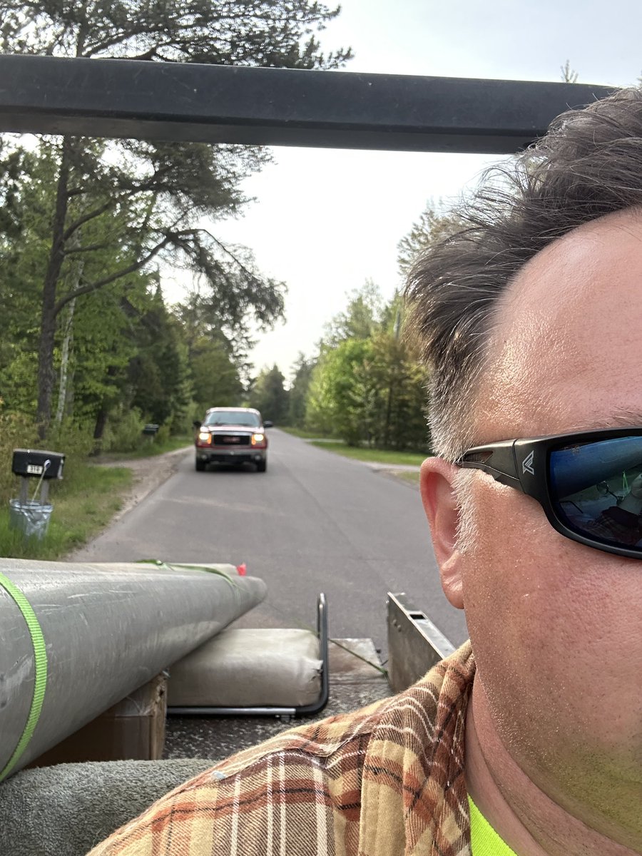 Headed to the welder w/3 thirty footers…Try that in a small town? I just did.