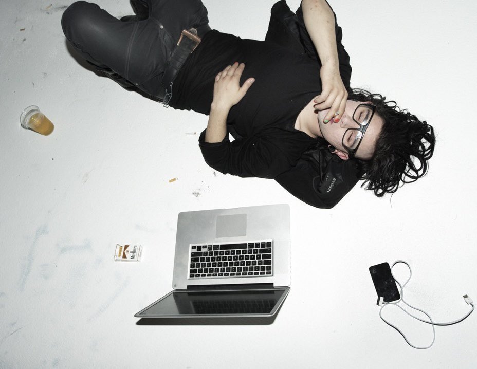 hard disk drive tweet media