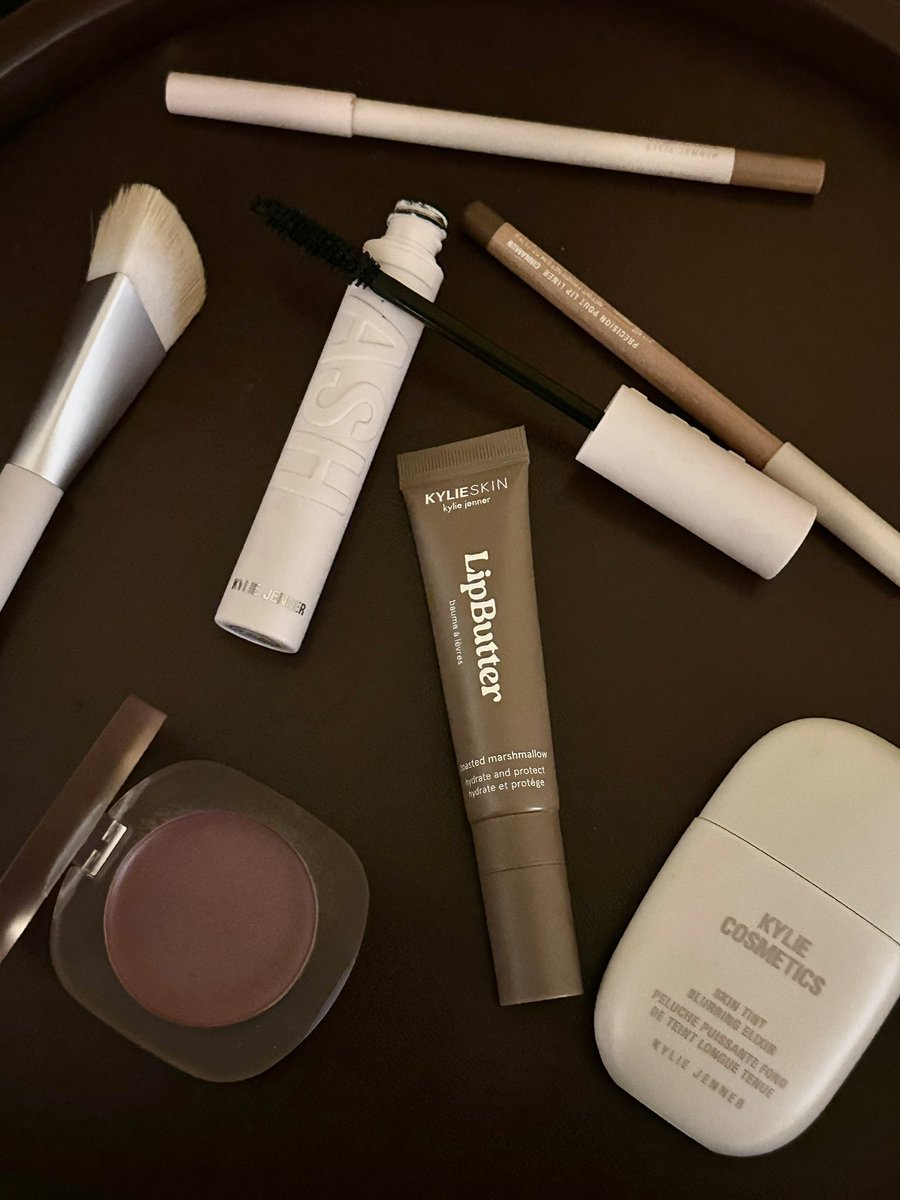 glam essentials + toasted marshmallow lip butter 🤎⁠ bit.ly/42dSLe1