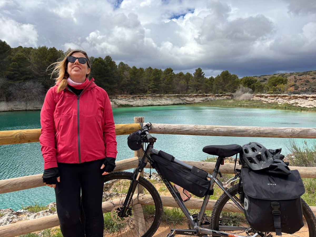 Cristina Hernández (@cristina_h_) on Twitter photo ¡¡BRAVO!! <a href="/oscar_puente_/">Oscar Puente</a> 🙌🏻🙌🏻
Quienes viajamos en bici también queremos llegar en tren a las zonas que vamos a recorrer. 🙂🚲🌱
Bravo! 👏🏻👏🏻👏🏻👏🏻 ¡¡BRAVO!! <a href="/oscar_puente_/">Oscar Puente</a> 🙌🏻🙌🏻
Quienes viajamos en bici también queremos llegar en tren a las zonas que vamos a recorrer. 🙂🚲🌱
Bravo! 👏🏻👏🏻👏🏻👏🏻