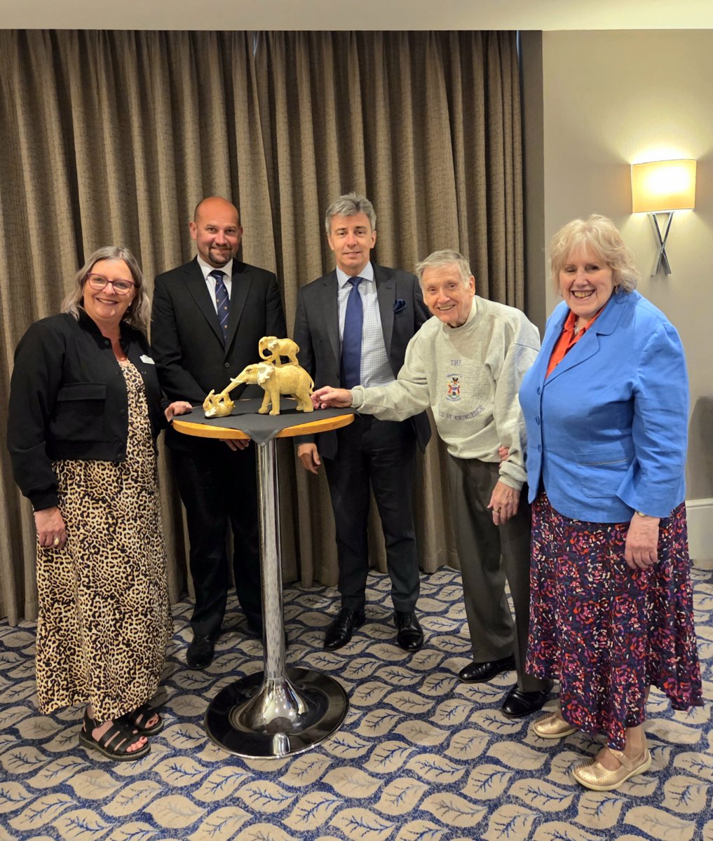 VictoryServices's tweet photo. Today, the VSC proudly hosted a presentation marking 105 years of @NForgottenAssoc 🎉 VSC members David Mills & Anne Marks presented Elephant Play Time 🐘 to Alyson Smith—symbolising the charity’s promise to never forget those who’ve served 🇬🇧💙 #ElephantsNeverForget #VSCEvents https://t.co/FyjoJ1Amsg