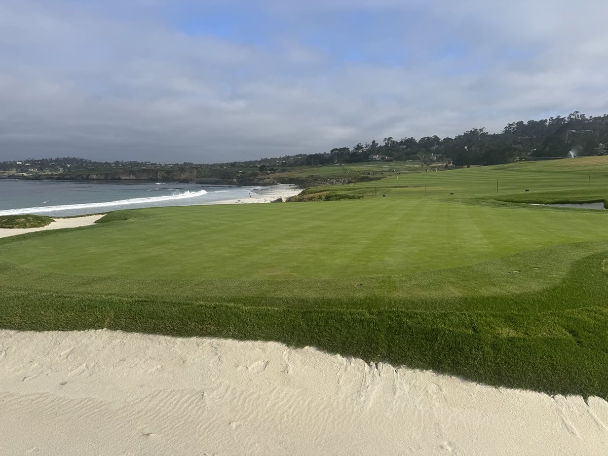 🔥⛳️🔥⛳️
Here are some pics of the new green on Hole 10 at Pebble Beach!

Green is bigger and flatter. 
Left hand bunker is smaller. 
Seems to lack character. 

Thoughts?