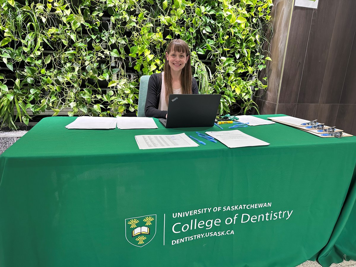 Dental Assisting Admissions Interview Day
Yesterday, our Academic Office Admissions Coordinator was hard at work welcoming and checking in prospective dental assisting students during our dental assisting admissions interview day! Thank you to everyone who attended – good luck!