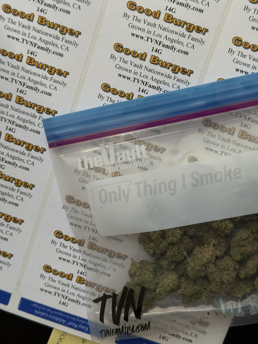 TVNFamily_'s tweet photo. Sitting here thinking about the days when packaging was irrelevant. 
When people just wanted good smoke 
(with a good price 😉) ….

https://t.co/aqvGFwyV8x https://t.co/u92cnTpYun