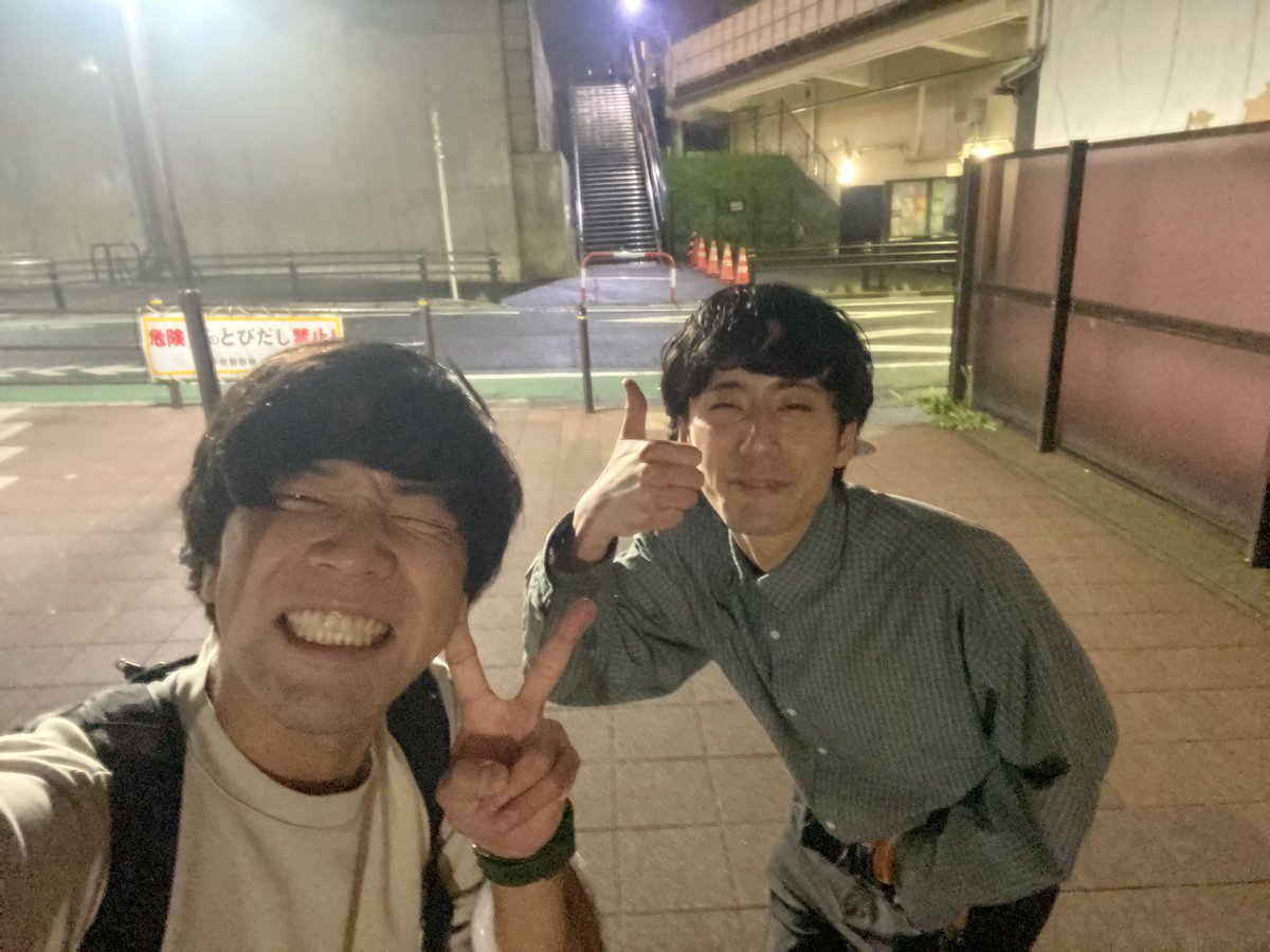 「今のうちに漫才作っとこうライブ」
「いい加減、新宿のメシ屋マップ作っとこうライブ」
ありがとうございました
漫才で会場を冷やし散らかして
新宿の美味しいお店たくさん知れて
細田さんと飲ませていただいて
とても楽しい1日🔥🔥🔥