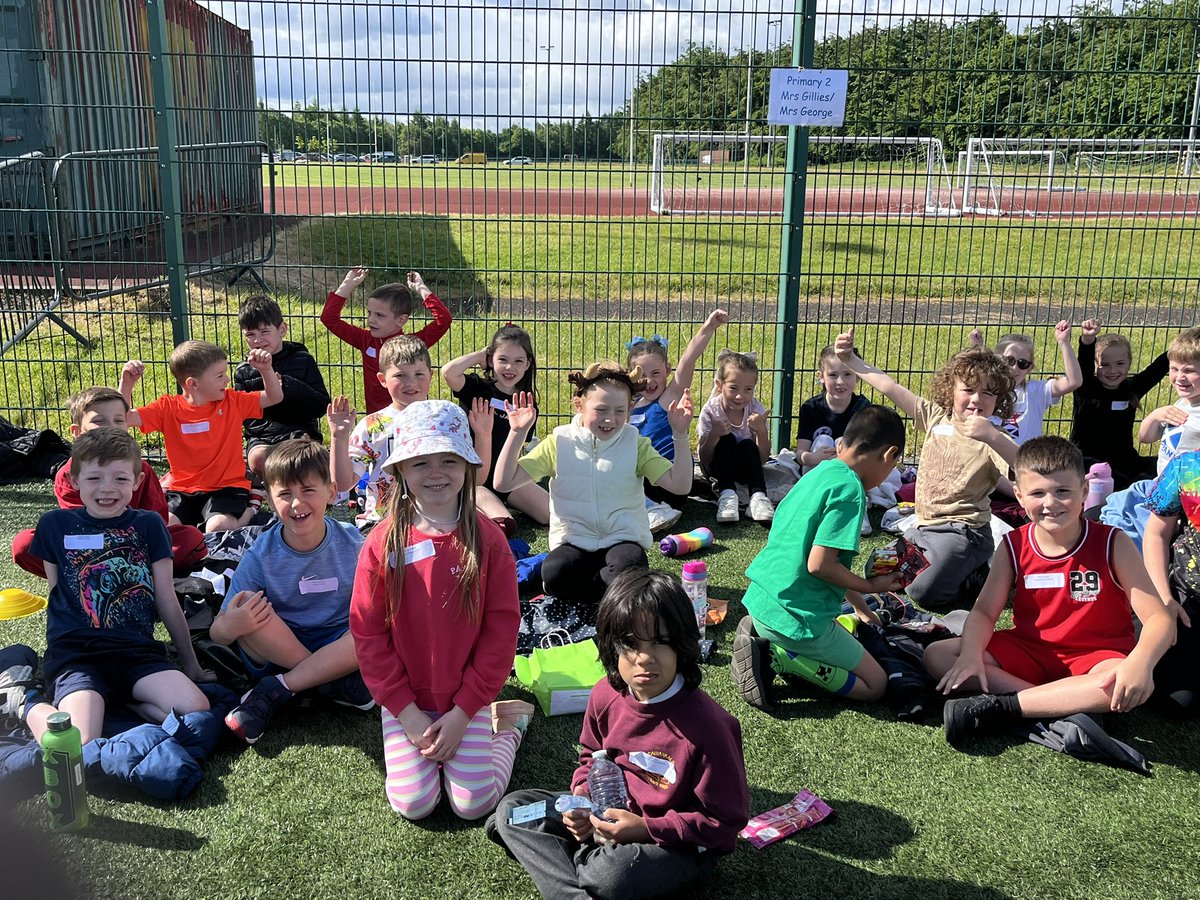 CardonaldPri's tweet photo. Thank you to all our families who contributed to our donating buckets at Sports Day. We raised a total of £132 which will be donated to Cardonald larder, an affordable food space in our community 🥹🤩 https://t.co/5w5N8Txt0s