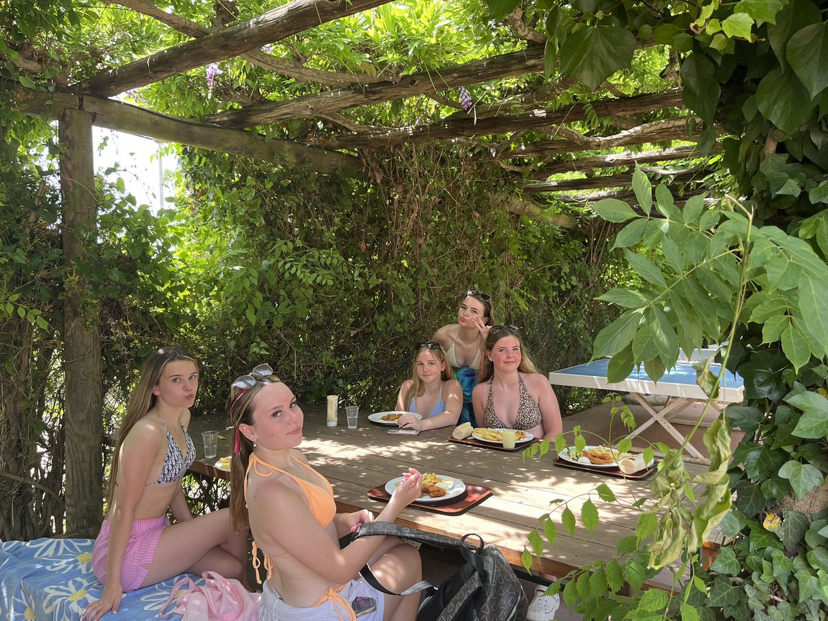 St Luke’s PE dept. (@pestlukes) on Twitter photo #Spain25
SUP, snorkelling, rock climbing and scuba taster session ✅
Dinner then a games night
<a href="/StLukesHigh/">St Luke’s High School</a> <a href="/StLukesHFTT/">StLukesHFT</a> #Spain25
SUP, snorkelling, rock climbing and scuba taster session ✅
Dinner then a games night
<a href="/StLukesHigh/">St Luke’s High School</a> <a href="/StLukesHFTT/">StLukesHFT</a>