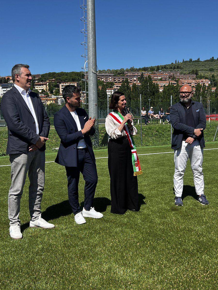 🏟️ 𝐼𝑛𝑎𝑢𝑔𝑢𝑟𝑎𝑡𝑜 𝑖𝑙 𝑐𝑎𝑚𝑝𝑜 𝑑𝑖 𝑐𝑎𝑙𝑐𝑖𝑜 𝑐𝑜𝑛 𝑛𝑢𝑜𝑣𝑜 𝑚𝑎𝑛𝑡𝑜 𝑠𝑖𝑛𝑡𝑒𝑡𝑖𝑐𝑜 𝑝𝑟𝑒𝑠𝑠𝑜 𝑖𝑙 𝑐𝑒𝑛𝑡𝑟𝑜 𝑠𝑝𝑜𝑟𝑡𝑖𝑣𝑜 “𝑃𝑎𝑜𝑙𝑜 𝑅𝑜𝑠𝑠𝑖” 

👉 bit.ly/3Tas4S8

#forzaperugiasempre #SettoreGiovanile @Comuneperugia <a href="/VittoriaFerdin1/">Vittoria Ferdinandi</a>