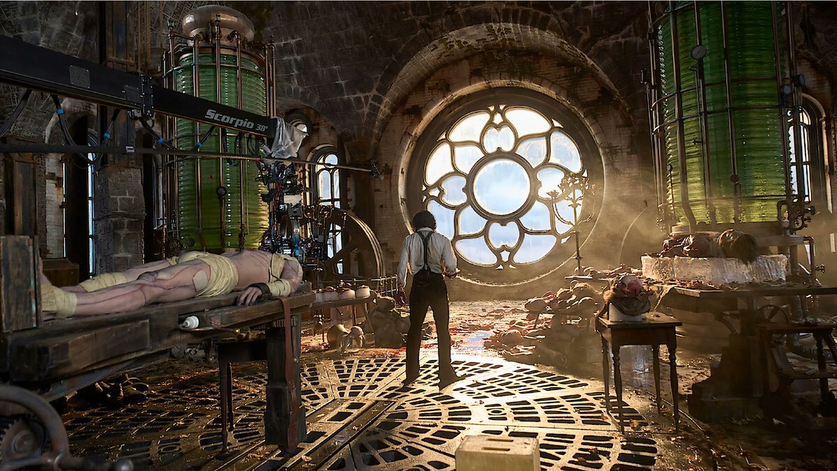 Netflix revela el primer avance de «Frankenstein», la esperada adaptación dirigida por Guillermo del Toro. Un elenco estelar, una estética gótica y la promesa de una versión profundamente humana.
👉 pijamasurf.com/2025/06/franke…