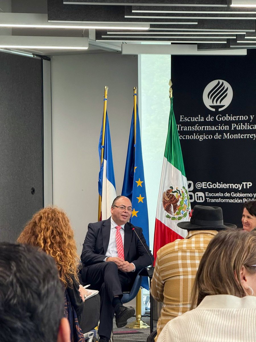 CEEY (@ceeymx) on Twitter photo Inauguramos el evento “Transición energética, desigualdades y movilidad social” con la colaboración de <a href="/AFD_es/">Agencia Francesa de Desarrollo</a> <a href="/EU_Commission/">European Commission</a> <a href="/TecdeMonterrey/">Tecnológico de Monterrey</a> <a href="/EGobiernoyTP/">Escuela de Gobierno</a> y <a href="/ideathinktankmx/">ideathinktankmx</a> 💻
Dialogaremos sobre las implicaciones socioeconómicas potenciales de la transición energética. Inauguramos el evento “Transición energética, desigualdades y movilidad social” con la colaboración de <a href="/AFD_es/">Agencia Francesa de Desarrollo</a> <a href="/EU_Commission/">European Commission</a> <a href="/TecdeMonterrey/">Tecnológico de Monterrey</a> <a href="/EGobiernoyTP/">Escuela de Gobierno</a> y <a href="/ideathinktankmx/">ideathinktankmx</a> 💻
Dialogaremos sobre las implicaciones socioeconómicas potenciales de la transición energética.