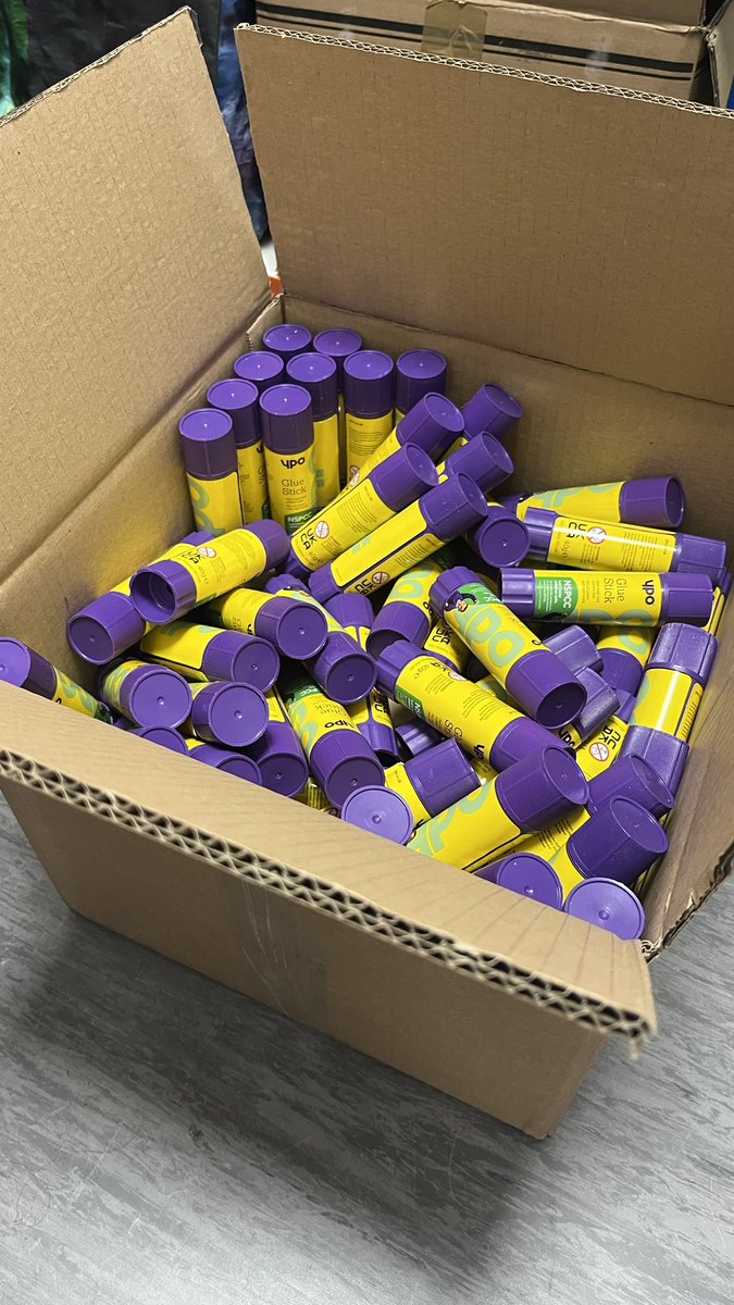 How to win friends and influence people… teacher edition <a href="/ICT_MrP/">Mr P MBE</a>. A double layer box of glue sticks in my cupboard in summer term 2!!! Had forgotten they were there! Better than crypto! Better than cash! #gluesticks #teacherlife #golddust #teaching
