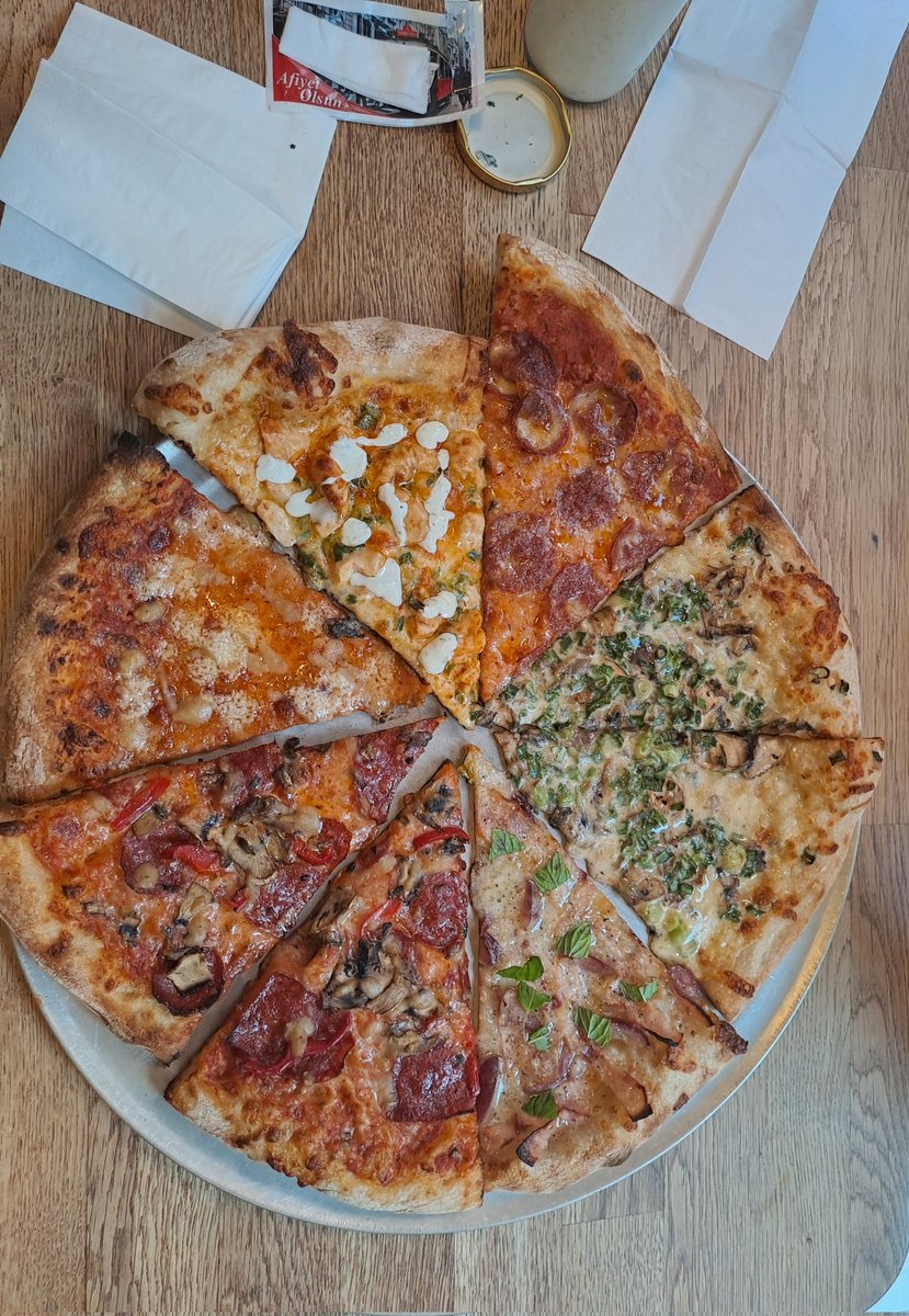 NYC dahil en iyi NY tarzı pizza Kadıköy'de. Jersey'li şef şovw

Everyday Pizza