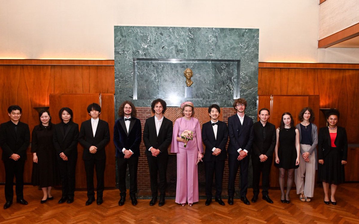 FDelvigne's tweet photo. On the occasion of the Queen Elisabeth Competition, H.M. Queen Mathilde wore the headpiece “Christalina”, created by La Maison Fabienne Delvigne. We are honoured that Her Majesty chose to wear our creation for this special event. https://t.co/sTnMzwQzYJ
