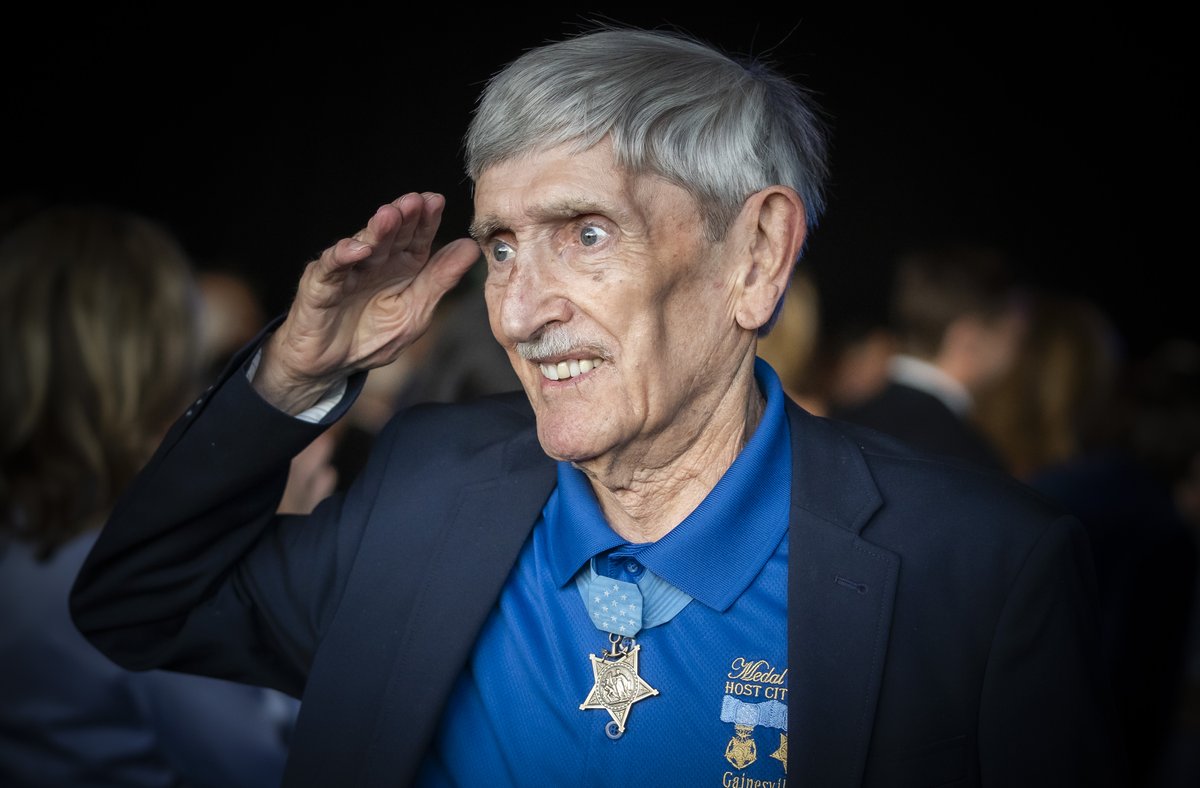 Join us in wishing SGT Robert O’Malley a happy birthday! In 1965, he earned the #MedalOfHonor for leading an assault under fire, eliminating 8 enemy fighters, and guiding his wounded squad to safety. 

Read his full story here: mohmuseum.org/recipient/omal…