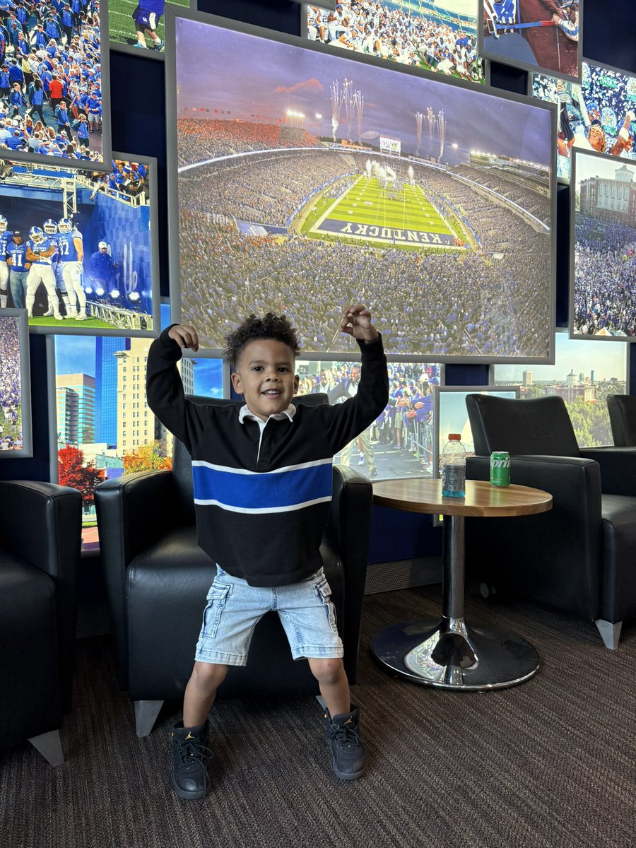 CATS just got better! 🔵⚪️