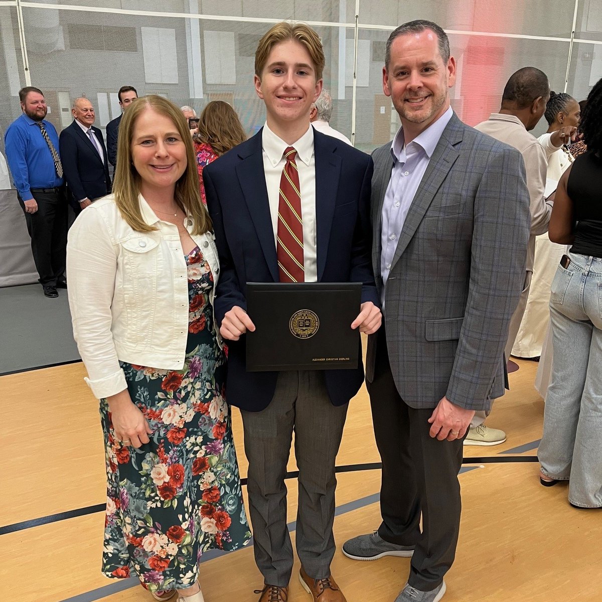 What an accomplishment! We are so proud of these 2025 MB graduates. From relatives of MB employees -- to interns turned full-time employees. Congratulations to all! 

#MuchBetterAtMB
