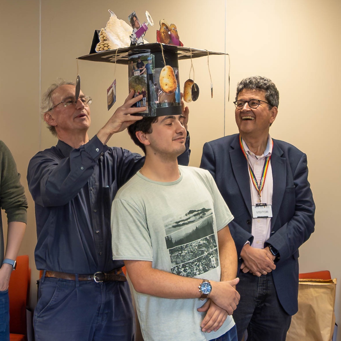 The Sainsbury Laboratory (@thesainsburylab) on Twitter photo Huge congratulations to <a href="/YordanDolaptch1/">Yordan Dolaptchiev</a> for successfully defending his PhD thesis. The last PhD <a href="/jonathandgjones/">Jonathan D G Jones</a> PhD student crowned king of the potato. Thanks to the examiners Holger Puchta and Cathie Martin Huge congratulations to <a href="/YordanDolaptch1/">Yordan Dolaptchiev</a> for successfully defending his PhD thesis. The last PhD <a href="/jonathandgjones/">Jonathan D G Jones</a> PhD student crowned king of the potato. Thanks to the examiners Holger Puchta and Cathie Martin