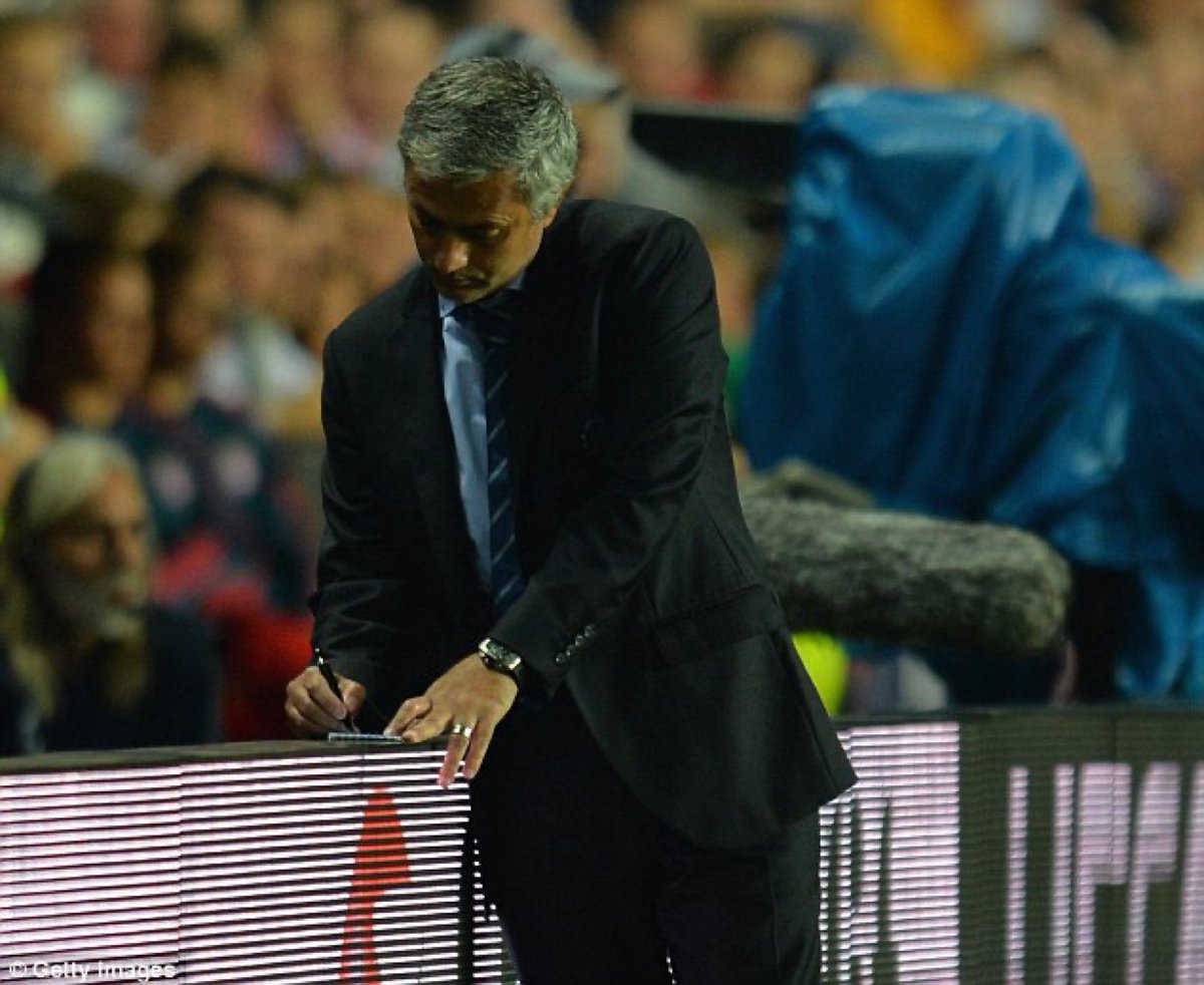 Nommez les clubs qui n'ont jamais remporté la Ligue des champions depuis l'introduction de la VAR. 

Juste pour voir ce un truc