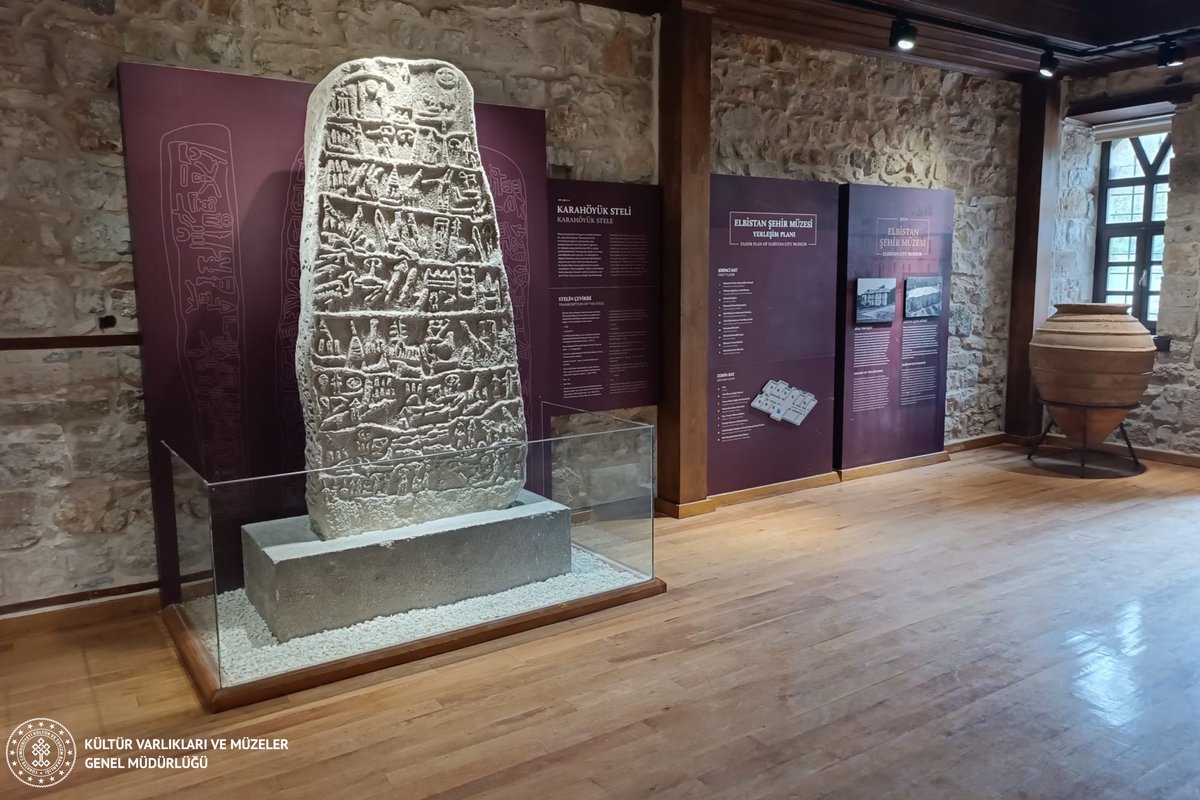 kvmgm's tweet photo. Elbistan Şehir Müzesi Yeniden Ziyarete Açılıyor!

🎉 Uzmanlarımızın büyük bir emek harcadığı restorasyon süreci başarıyla tamamlandı!

🏛 Elbistan Şehir Müzesi, 04 Haziran 2025 tarihinde kapılarını ziyaretçilerine yeniden açıyor.

Bu özel müzemizi keşfetmek ve tarihe tanıklık etmek için sizleri bekliyoruz!

#ElbistanŞehirMüzesi  #Müze #Kahramanmaraş
