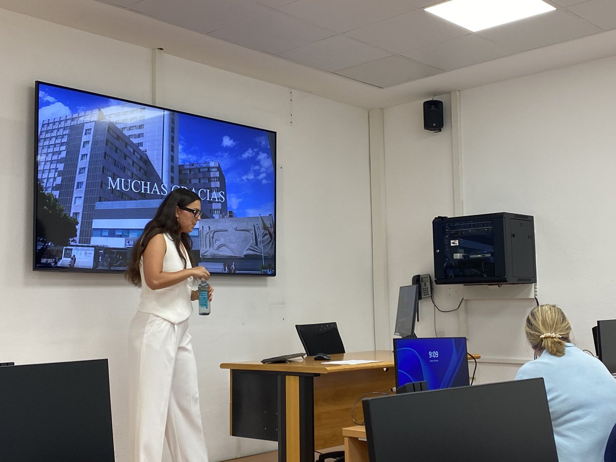 MD Asensio (@asensiomd) on Twitter photo Hoy ha sido un día muy especial. Hoy <a href="/SusaPonceliz/">Susa Ponceliz</a> ha defendido su TFG que he tenido el honor de tutorizar junto con <a href="/InesRPsurg/">Ines Rubio-Perez, PhD</a> . Sin duda ha sido un camino apasionante de mucho aprendizaje. Gracias a la Unidad de Coloproctologia y a <a href="/HULPSurgery/">Cirugía General y Digestiva H.U. La Paz, Madrid</a> por su apoyo. Hoy ha sido un día muy especial. Hoy <a href="/SusaPonceliz/">Susa Ponceliz</a> ha defendido su TFG que he tenido el honor de tutorizar junto con <a href="/InesRPsurg/">Ines Rubio-Perez, PhD</a> . Sin duda ha sido un camino apasionante de mucho aprendizaje. Gracias a la Unidad de Coloproctologia y a <a href="/HULPSurgery/">Cirugía General y Digestiva H.U. La Paz, Madrid</a> por su apoyo.
