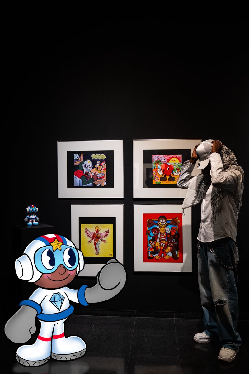 karalangfk's tweet photo. I recently curated an art exhibition in my hometown, featuring local artists 💎🌟

📸 santolaya_ https://t.co/tWwERGdFg0