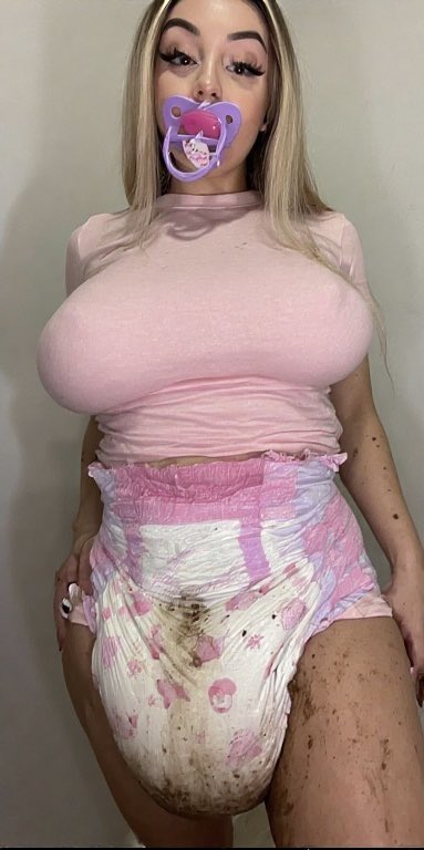 MessyBumz's tweet photo. Don’t just stare.
Tell me what part makes you harder:
The squish? The stink? Or knowing she loves sitting in it?
#ABDL #Poop #diapermess #PoopyDiaper #Scat #AdultBaby #diaperpoop #DiaperFetish #Diaper #MessyABDL https://t.co/G0AcdWeRFx