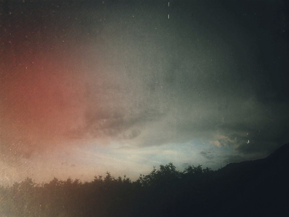 Helenablava's tweet image. Tiempos convulsos.