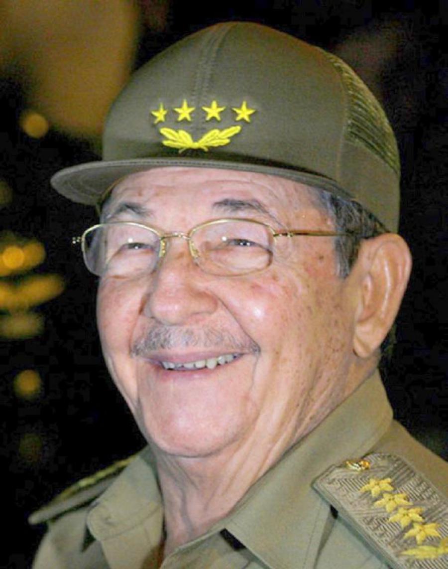 YaniselSanchez4's tweet image. Hoy celebra su onomástico el General de Ejército Raúl Castro Ruz.
🎉 Muchas Felicidades General ❤️
#patrimonioavileño 
#LatirAvileño 
#CiegodeAvila