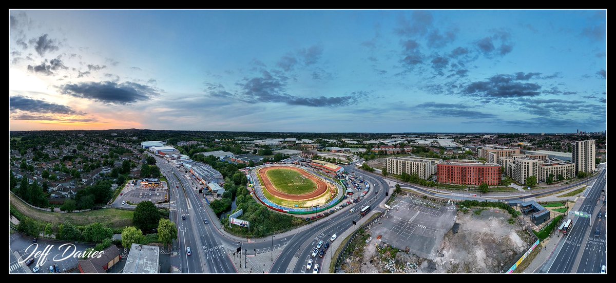 Jeff Davies tweet media