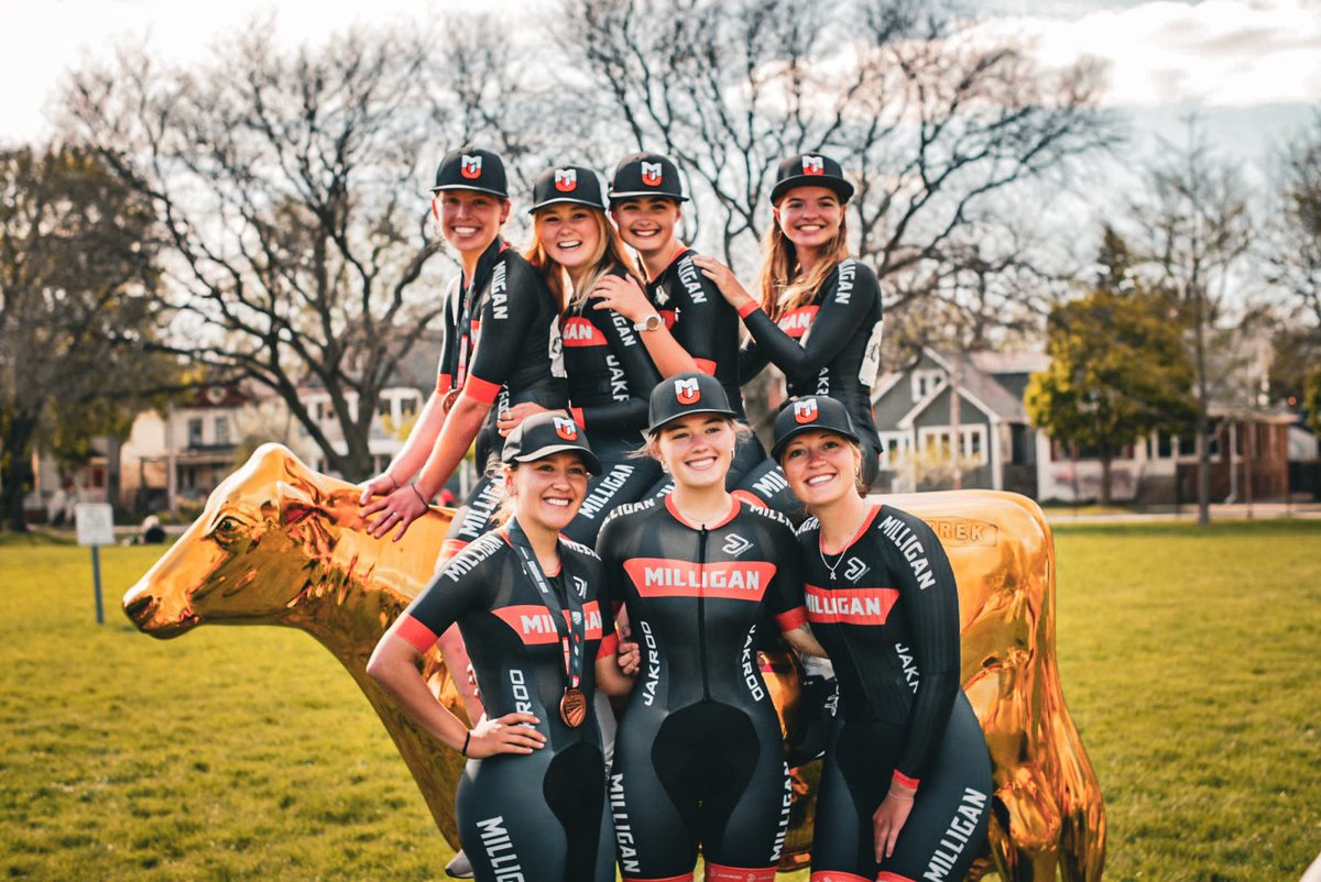 MilliganBuffs's tweet image. 𝗖𝘆𝗰𝗹𝗶𝗻𝗴 𝗥𝗲𝗰𝗮𝗽🚴🏼🔁🏆
Brody McDonald claimed the men’s Omnium National Title, and the team of McDonald, Evan Boyle, Adin Papell, and Riley Wrightsman captured the men’s Team Time Trial National Championship🔸
Congrats on an incredible season!
#buffnation 🦬