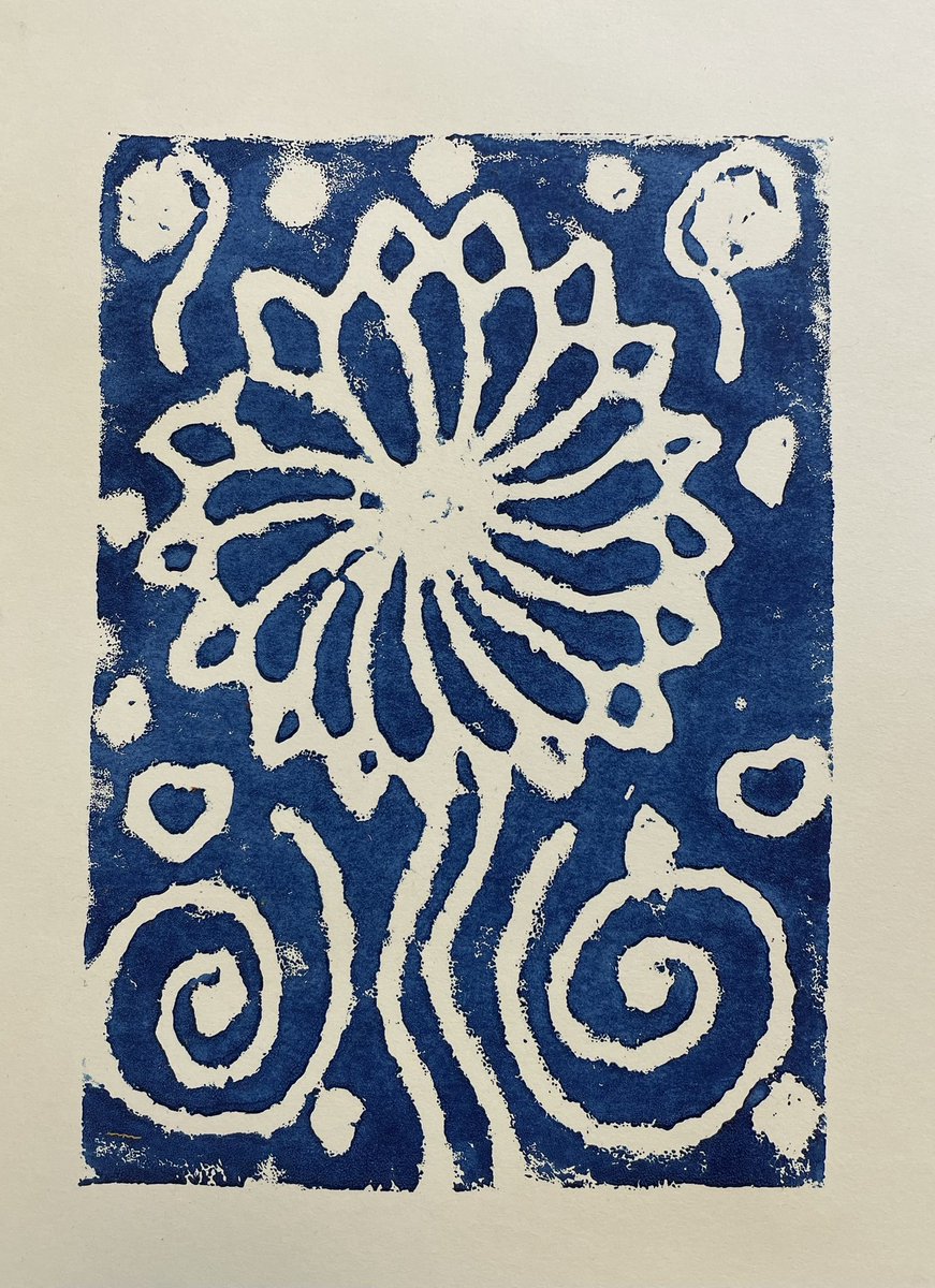 makeplaycreate's tweet image. Print-tacular! 
Week 3 of this term’s 
‘Reuse Recycle Create’ after school programme at Shipston Primary.
@ShipstonHead @stourfederation 

Using old foam board to create beautiful prints.