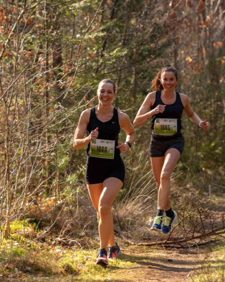 Het gebied bij de Groesbeekse Bossen en de Duivelsberg staat erg hoog op onze favorietenlijst! En op 2 augustus mogen wij hier de Groesbeek Trail organiseren 😍

🏃 10, 21 of 30 km

De uitzichten maken alle hoogtemeters de moeite waard!

Tickets: zurl.co/kLkxk