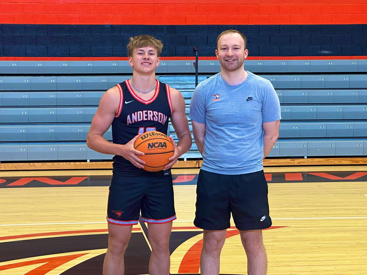 Cooper Sims (@coopersims21) on Twitter photo Thank you Coach <a href="/CC__22/">Carter Collins</a> and Coach <a href="/carsonhuber21/">Carson Huber</a> for the invite. It was a great visit. June is off to a great start! Go Ravens!💪🏼🏀 Thank you Coach <a href="/CC__22/">Carter Collins</a> and Coach <a href="/carsonhuber21/">Carson Huber</a> for the invite. It was a great visit. June is off to a great start! Go Ravens!💪🏼🏀
