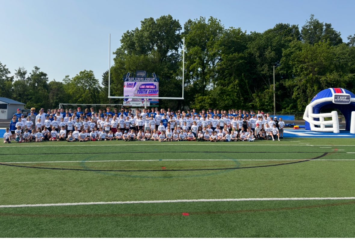 Great day to be a Blue Streak! 2025 Lake Youth Skills camp in the books. Excellent turn out and great leadership shown by our current varsity and 9th grade players.