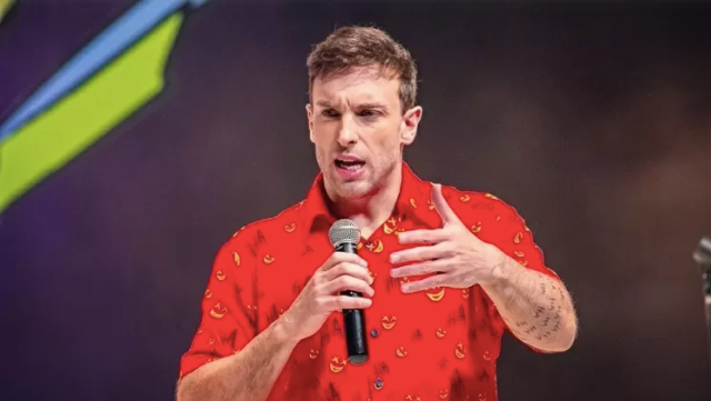 Sobre o caso do humorista Léo Lins, <a href="/Ruicpimenta29/">Rui Costa Pimenta</a> comenta, durante análise na <a href="/rcausaoperaria/">Rádio Causa Operária</a>:

Onde que tá essa lei da “piada preconceituosa”? O juiz afirmou que “o exercício da liberdade de expressão não é absoluto nem ilimitado…”, é um absurdo isso. É uma ditadura. Dizem que