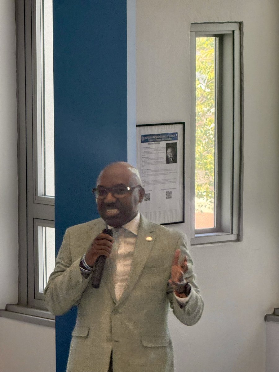 david_possner's tweet image. Our 2025 District 31 Science Expo was a tremendous success.  The students had an amazing experience showcasing their projects in our beautiful Hall of Science. 
GO D31 TEAM!