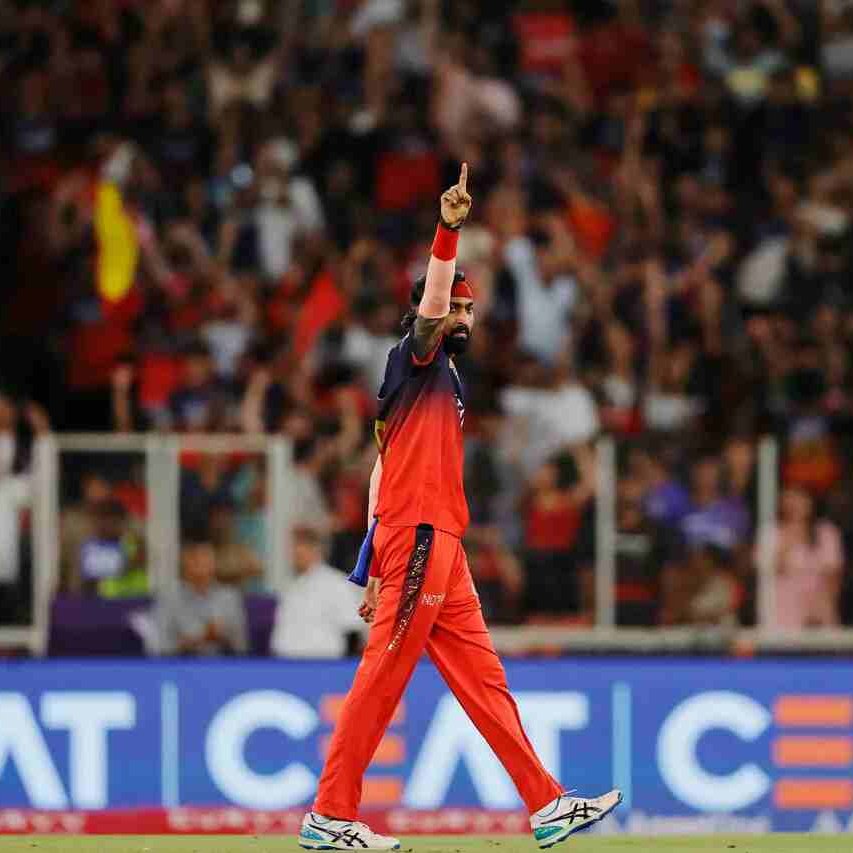 cric_flip's tweet photo. Excellent Bowling spell by Krunal Pandya 4-0-17-2
#ViratKohli𓃵 #IPLFinals #RCBvsPBKS #PBKSvsRCB #PBKS #IPLFinal #iplfinal2025 #rajatpatidar #RCBvPBKS #PBKSvRCB #NarendraModiStadium #ShreyasIyer #RajatPatidar #PlayBold #IPL2025 #RCBvPBKS #Salt #SherSquad #ChrisGayle #PreityZinta https://t.co/SQdmmI8D8f