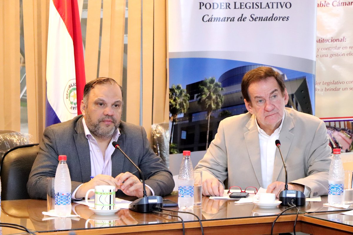 SenadoPy tweet media