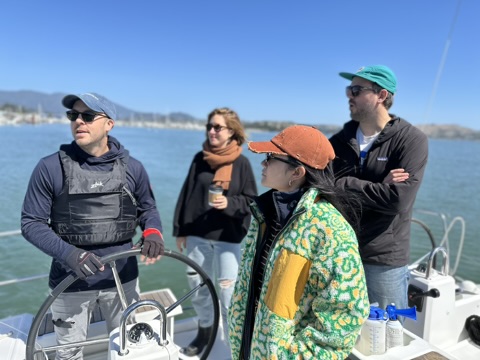 benblumenrose's tweet photo. The first ever expedition of the Designer Founder Sailing Club is in the books ;)
@jonathan_arena of @ofanewgen took out a group of designer founders for a sail around the bay. Who knew sailing, design, and founding companies have so much in common (we were navigating uncertainty. It's a metaphor. But that actually happened though).
This was the first BUT won't be our last.