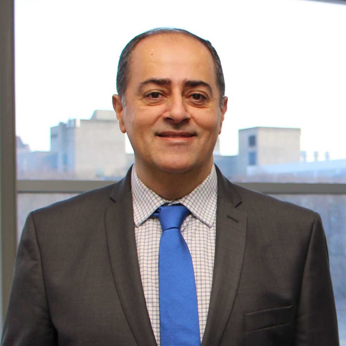 University of Guelph News (@uofguelphnews) on Twitter photo #UofG | Dr. Shayan Sharif appears on @CBCRadio's The Current to discuss a cull order at a B.C. ostrich farm due to avian flu.
<a href="/UofGResearch/">UofGResearch</a> <a href="/OntVetCollege/">Ontario Veterinary College</a> <a href="/OVCPathobiology/">OVC Pathobiology</a>
Listen: cbc.ca/listen/live-ra… #UofG | Dr. Shayan Sharif appears on @CBCRadio's The Current to discuss a cull order at a B.C. ostrich farm due to avian flu.
<a href="/UofGResearch/">UofGResearch</a> <a href="/OntVetCollege/">Ontario Veterinary College</a> <a href="/OVCPathobiology/">OVC Pathobiology</a>
Listen: cbc.ca/listen/live-ra…