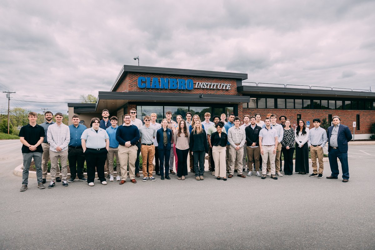 Welcome, interns! ✏️

We’re excited to welcome our 2025 summer interns to Cianbro. This year’s talented group includes new and returning interns from colleges and universities across the country.