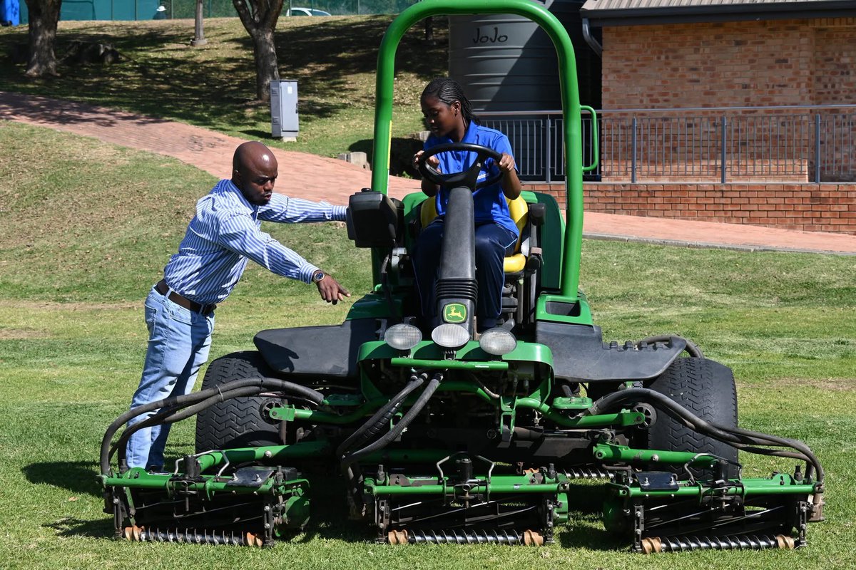 St Stithians College (@ststithians) on Twitter photo THANDULWAZI MATHS AND SCIENCE ACADEMY - CAREERS DAY 2025
We take pleasure in sharing the inspiring story around our Thandulwazi Maths and Science Academy 2025 Careers Day.
stithian.com/news/entry/tha…
<a href="/TeamThandulwazi/">Thandulwazi Maths and Science Academy</a> #InspiringExcellence #MakingAWorldOfDifference THANDULWAZI MATHS AND SCIENCE ACADEMY - CAREERS DAY 2025
We take pleasure in sharing the inspiring story around our Thandulwazi Maths and Science Academy 2025 Careers Day.
stithian.com/news/entry/tha…
<a href="/TeamThandulwazi/">Thandulwazi Maths and Science Academy</a> #InspiringExcellence #MakingAWorldOfDifference