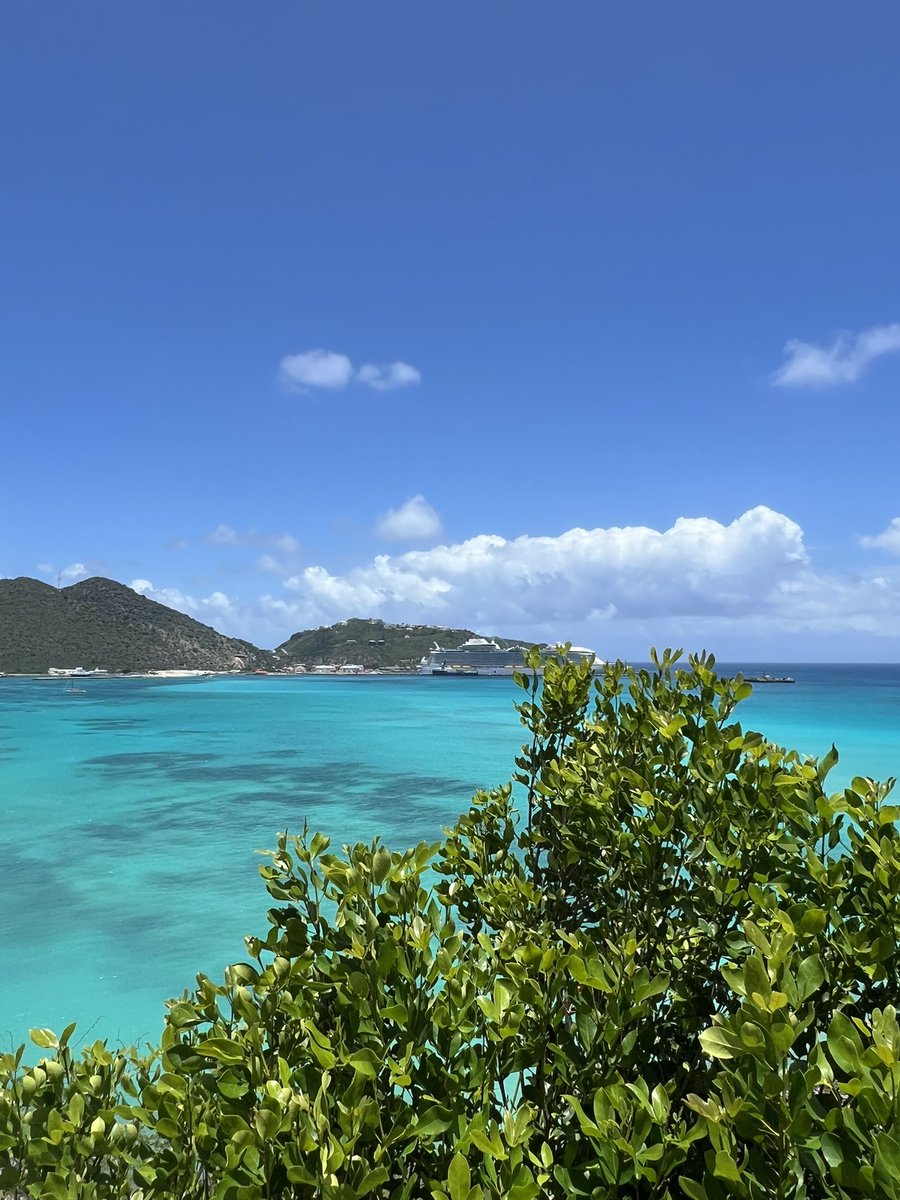 VICTORIOUSTAXI's tweet photo. Sunshine day for the beach
•
•
•
•
•
#Victorious
#VictoriousTaxi 
#VictoriousTaxiSxm
#VictoriousTaxiServices
#VictoriousTaxiServicesSxm
#TaxiService
#TaxiServices
#Transportation
#SintMaartenTaxi
#SaintMartinTaxi
#SxmTaxi
#Taxi
#SintMaarten
#StMaarten
#SaintMartin
#StMartin https://t.co/XZD7iLP3IL