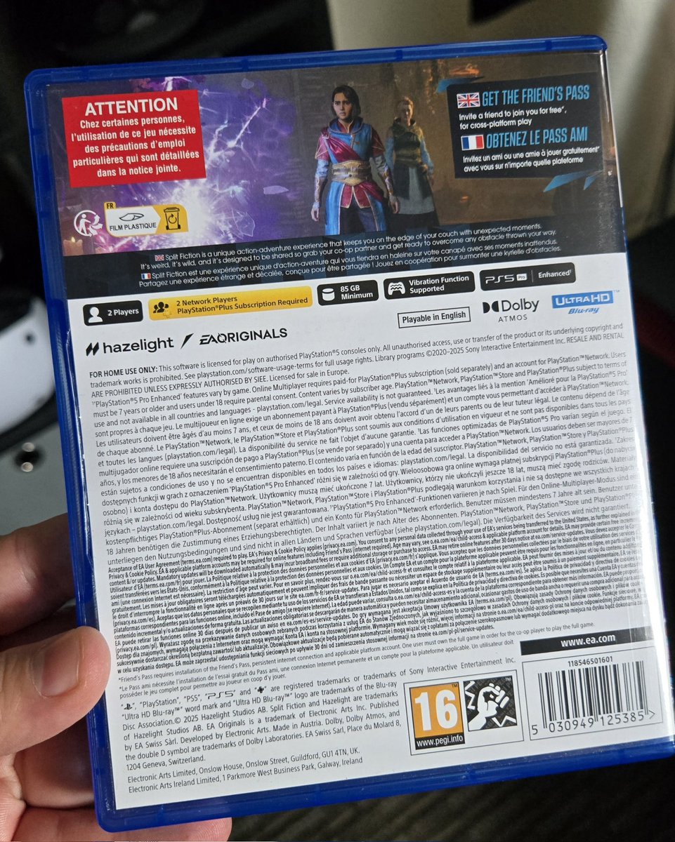 I've had this game for months and only now have clocked how truly horrendous the back of the box is.