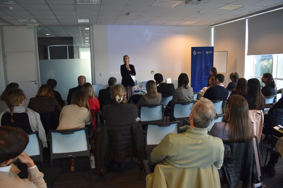 AuciUruguay's tweet image. La instancia se enmarcó en el curso de formación sobre #CooperaciónInternacional, con énfasis en la cooperación triangular, realizado por la @unc_cordoba  y #AUCI, a través del #FondoUeAuci con la @UEenUruguay.