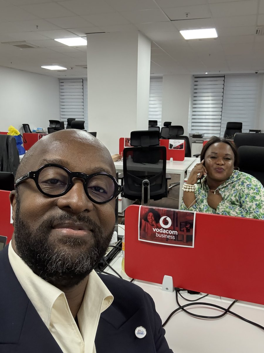 Christian LUSAKUENO (@lusakuenoc) on Twitter photo De passage à <a href="/Vodacomcongo/">Vodacom RDC</a> Business, j’ai rencontré #Grace_Rosette_Bulumuna, #Olivier_Bonsange & #Jamais_Mbuangi
Merci pour l’accueil et les services rendus…
#RDC #DRC De passage à <a href="/Vodacomcongo/">Vodacom RDC</a> Business, j’ai rencontré #Grace_Rosette_Bulumuna, #Olivier_Bonsange & #Jamais_Mbuangi
Merci pour l’accueil et les services rendus…
#RDC #DRC