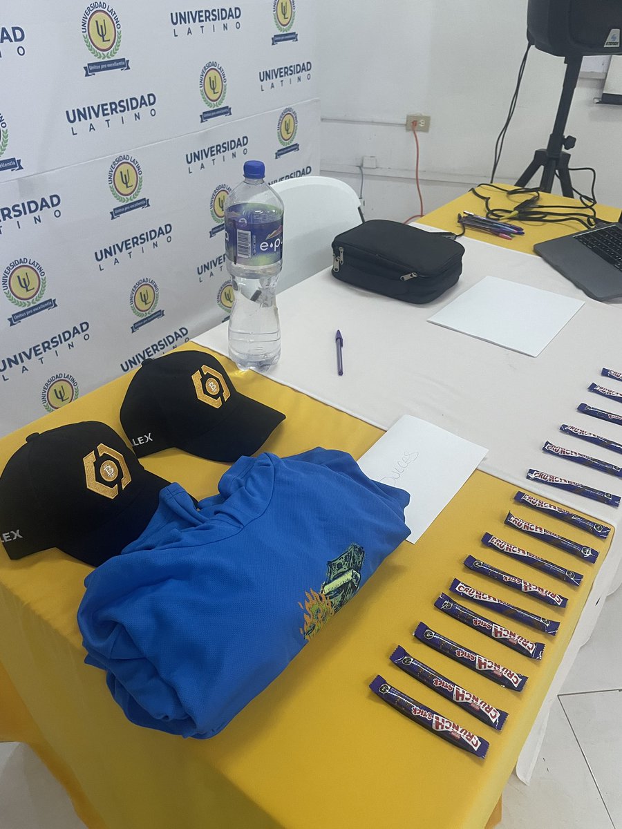 AceptaBitcoin21's tweet image. 31 de mayo 2025 1 año #proofofwork lo logramos impartir diplomado de @MyfirstBitcoin_ en universidad latino 6 sesiones de 3 horas + de 12 personas registradas #merida #bitcoin 

Aprende ahorra acepta